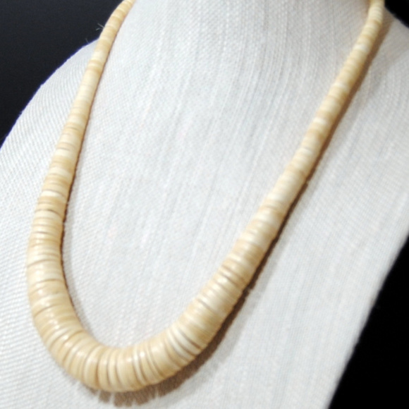 Jewelry - Vintage Pukka Shell Necklace Jewelry Tiki Exotic